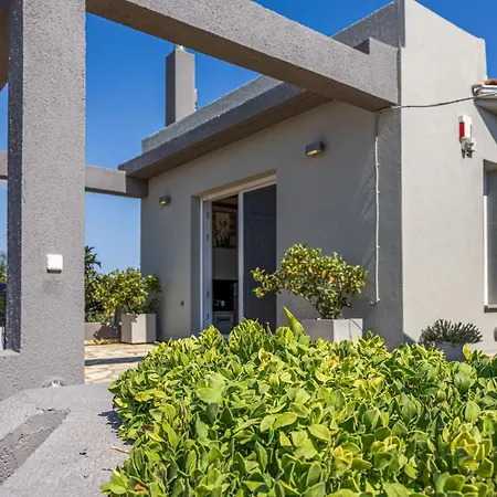 Tselepis At Villa Lakíthra