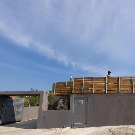 ヴィラ Tselepis At