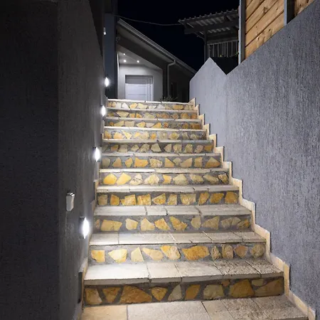 ヴィラ Tselepis At *