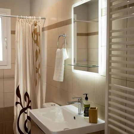 ヴィラ Tselepis At *